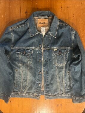 Levi’s Levi Strauss Signature Medium Wash Denim Vintage Style Trucker Jacket